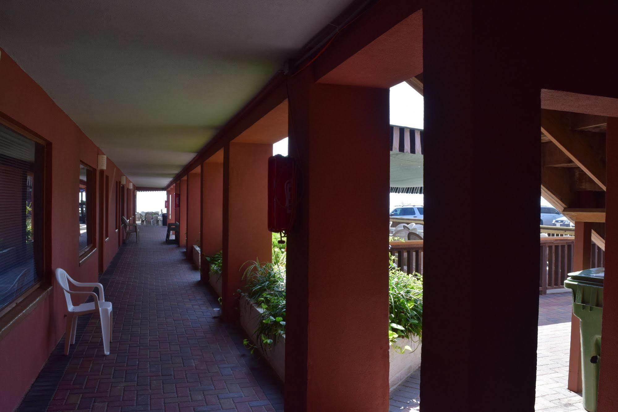 Wanna Wanna Inn South Padre Island Extérieur photo